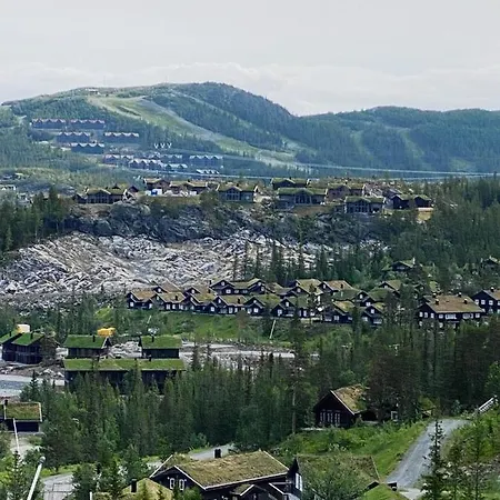Modern Och Bekvaem Hytte Naera Gaustatoppen, 4 Sovrum 10 Baeddar Feriehus Gaustablikk