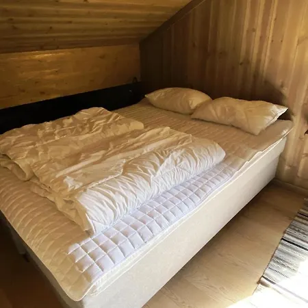 Modern Och Bekvaem Hytte Naera Gaustatoppen, 4 Sovrum 10 Baeddar Holiday home *